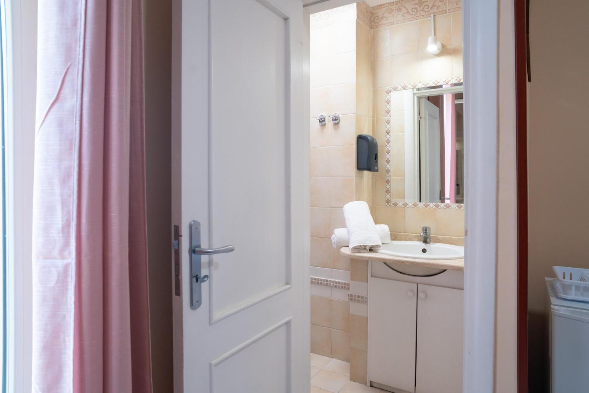 Capodichino Apartment 127-11 Naples Extérieur photo